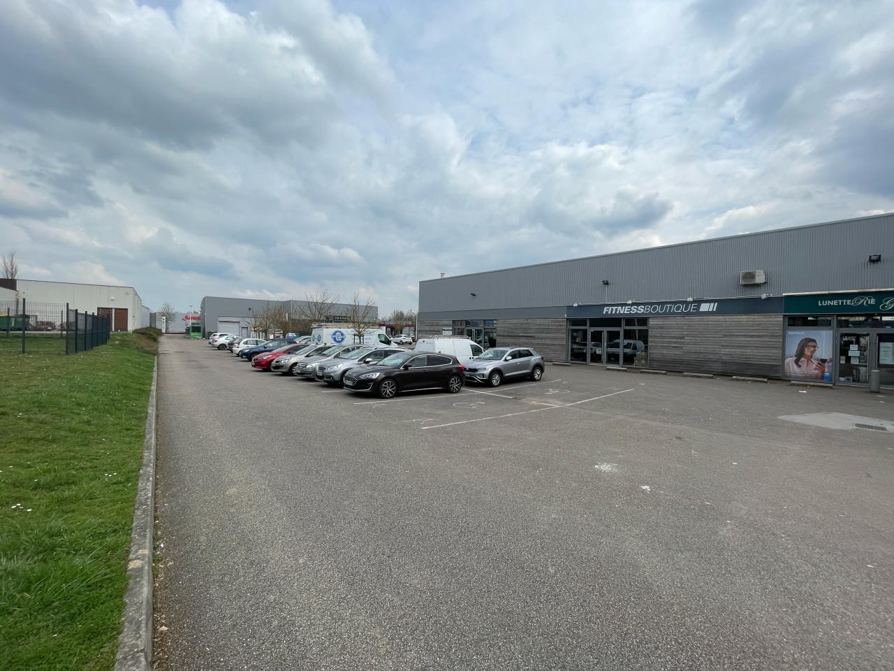 Commerce Essey-lès-Nancy 389m² Location commerce Essey-lès-Nancy Meurthe-et-Moselle OLCOM2531144 0